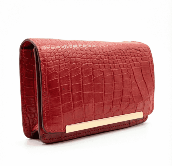 Red_Alligator_Clutch_Studio_Shot_11zon کیف دوشی چرم طبیعی زنانه مدل آنا - تصویر 3